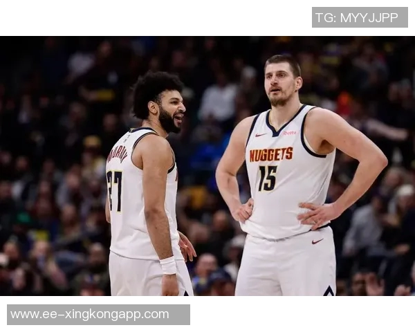 约基奇对阵鹈鹕表现惊艳近15场比赛12次三双助掘金战绩优异