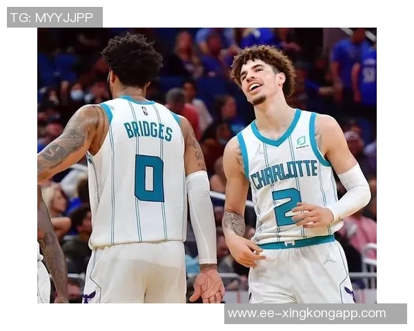 黄蜂对三球要价高昂多支球队关注格威和塞克斯顿等veteran球员