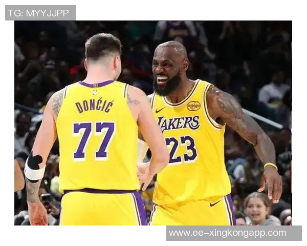 湖人客场表现大幅提升目前战绩8胜2负仅次于雷霆和活塞