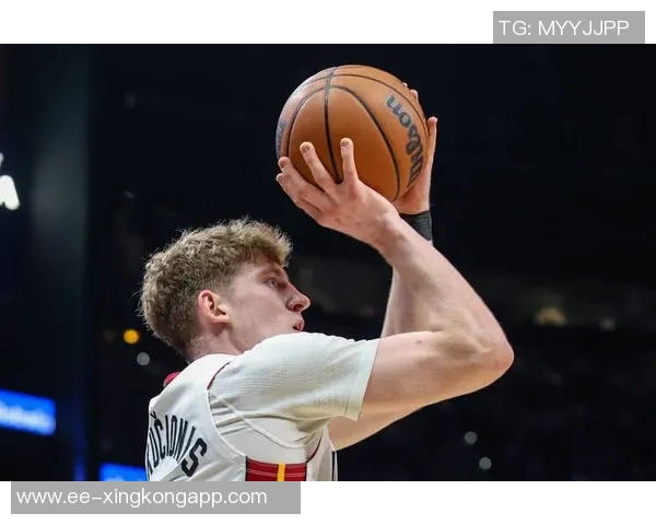 鲍威尔赞阿德巴约全面表现期待其持续保持进攻性发挥 鲍威尔赞阿德巴约全面表现期待其持续保持进攻性发挥